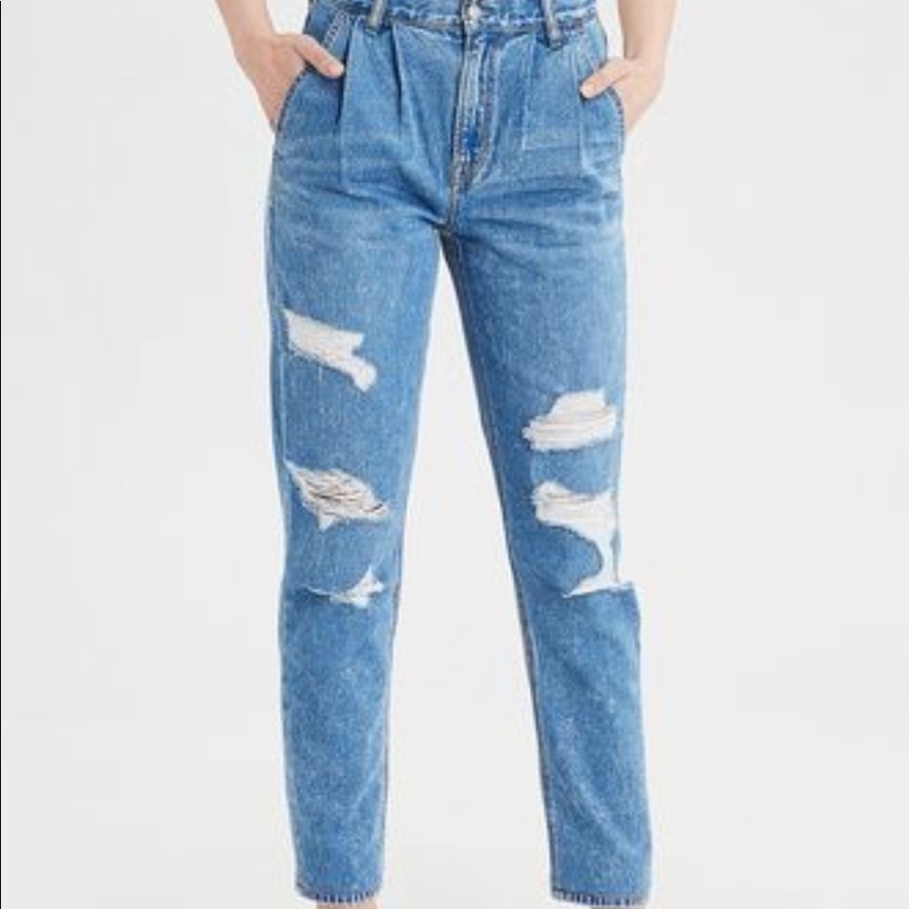 💙American Eagle Mom Jeans💙